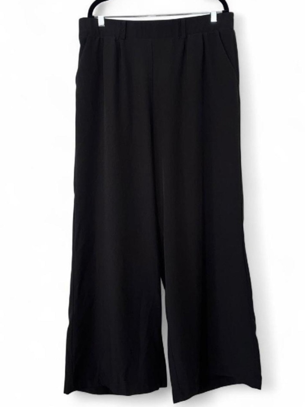 Like new Torrid plus size 2x black wide leg trousers